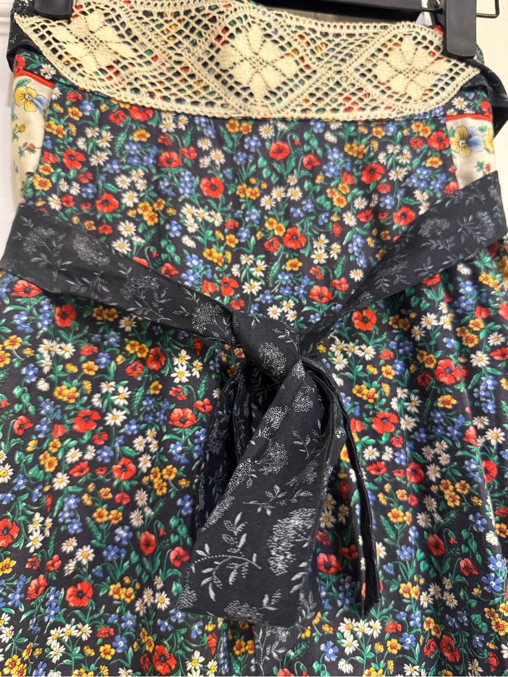 Gunne sax size 7 black colorful mixed calico floral prairie maxi Vintage skirt - Picture 2 of 8